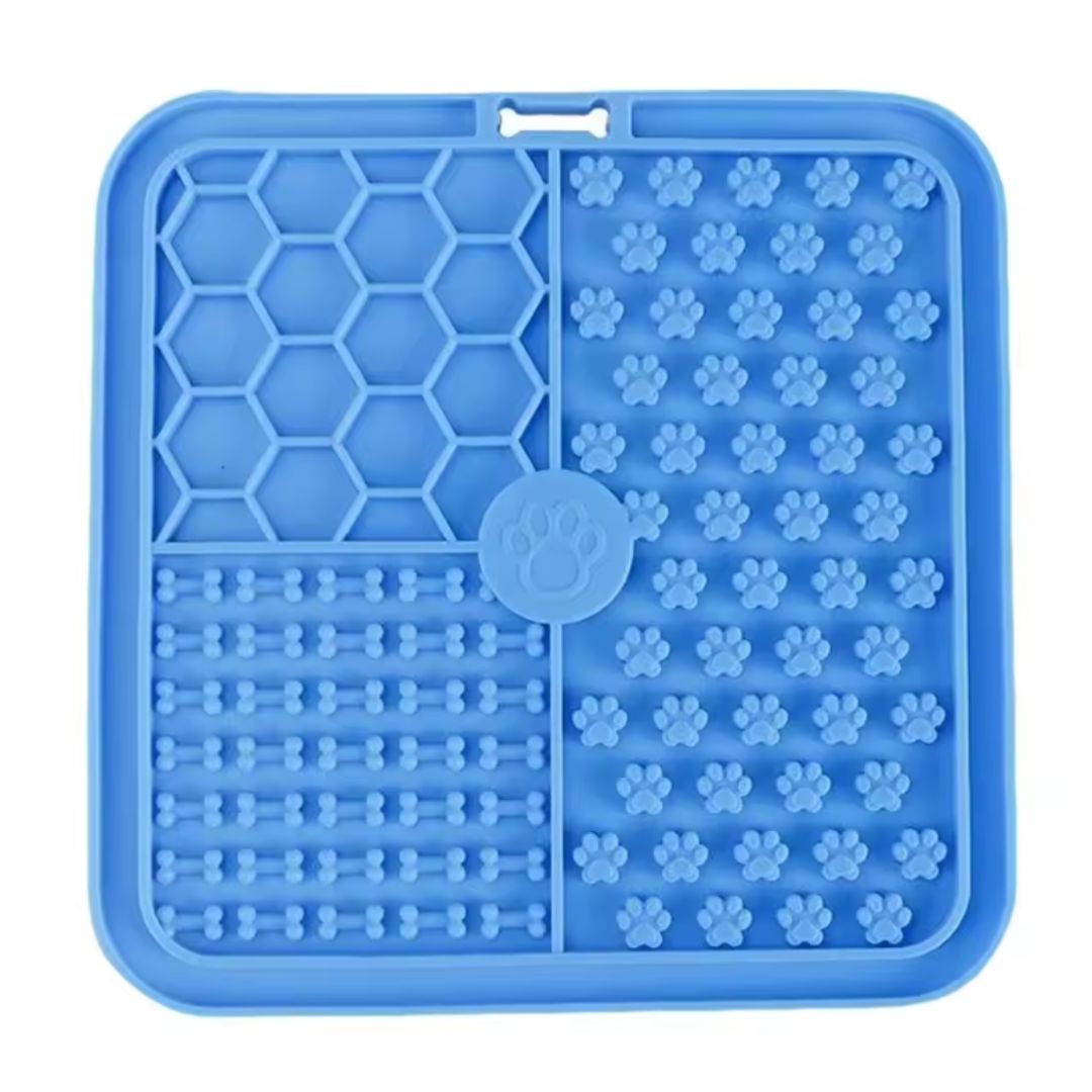 Chevaroo Fresh Mint Dog Lick Mat