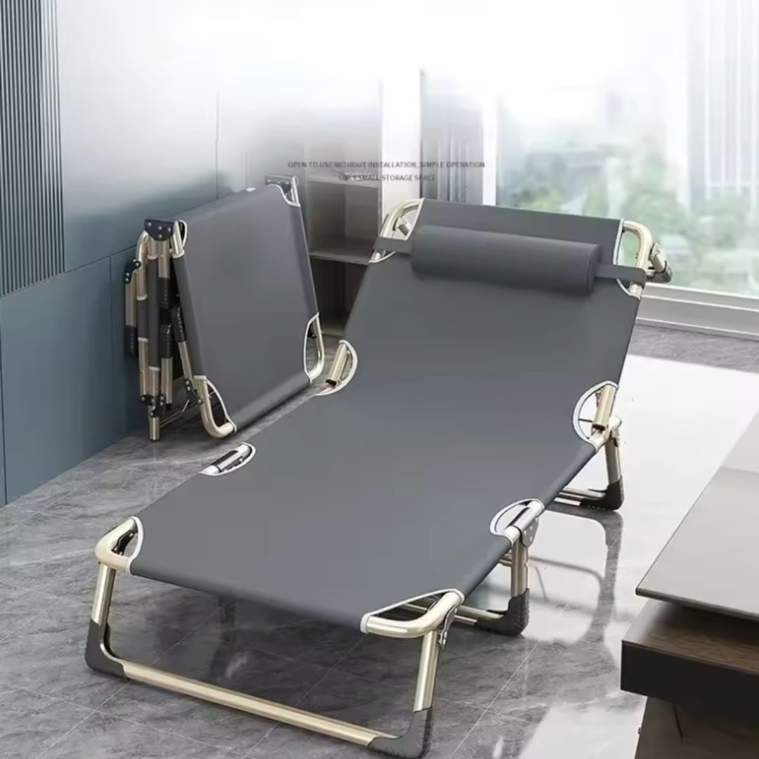 Chevaroo XXL Elevated Foldable Dog Bed
