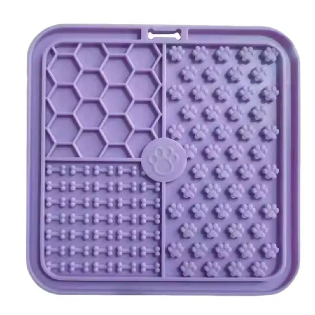 Chevaroo Fresh Mint Dog Lick Mat